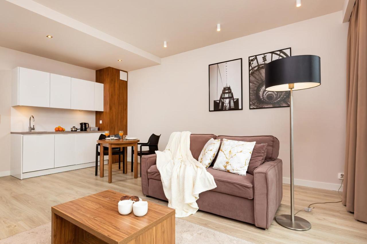 Apartments Warsaw Magazynowa By Noclegi Renters ภายนอก รูปภาพ